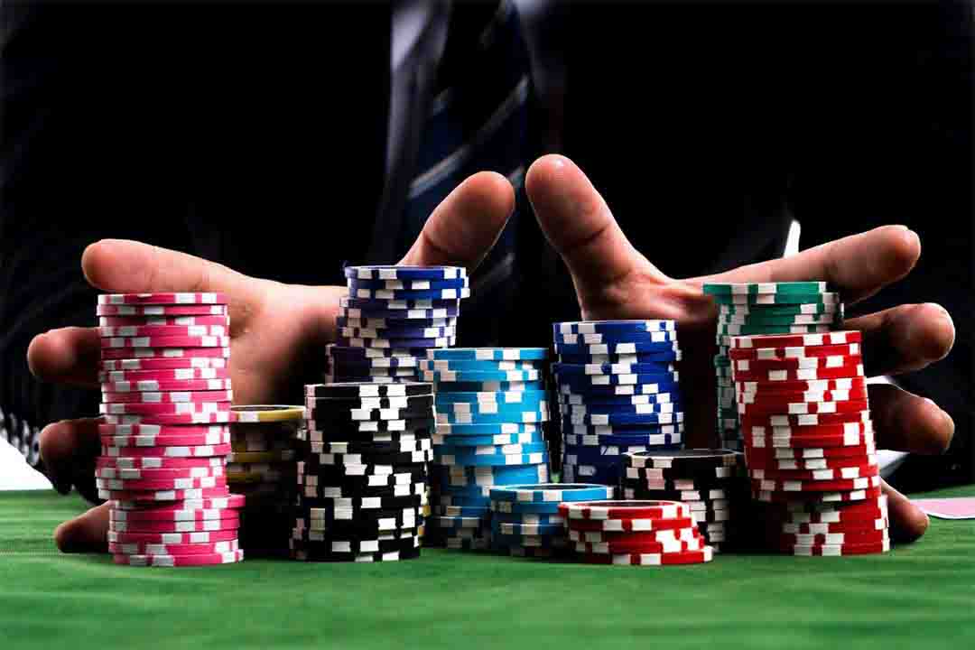 Gian lận Poker bằng cách đặt tiền trước đường kẻ
