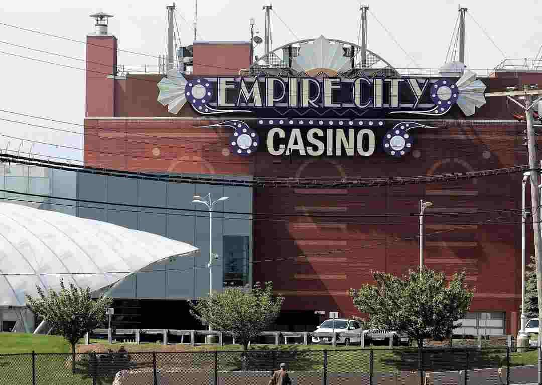 Empire Casino đang là tụ điểm ăn chơi, giải trí hấp dẫn nhất